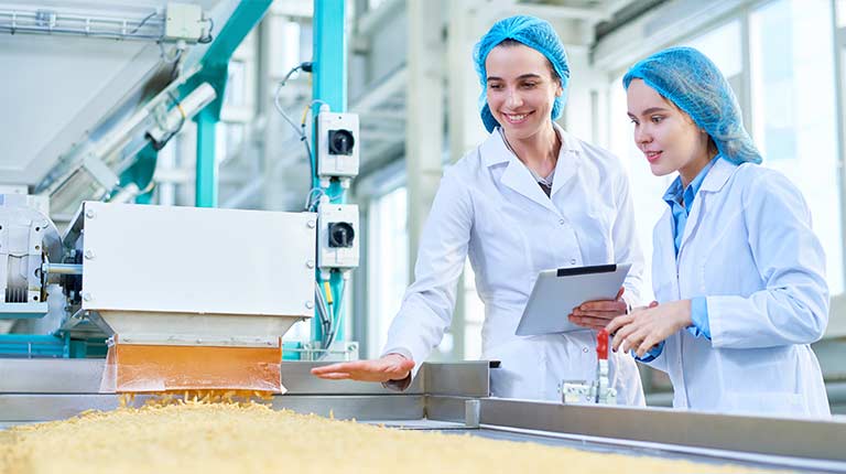 Increasing Engagement and Productivity in the Factories of a Brazilian Food Company